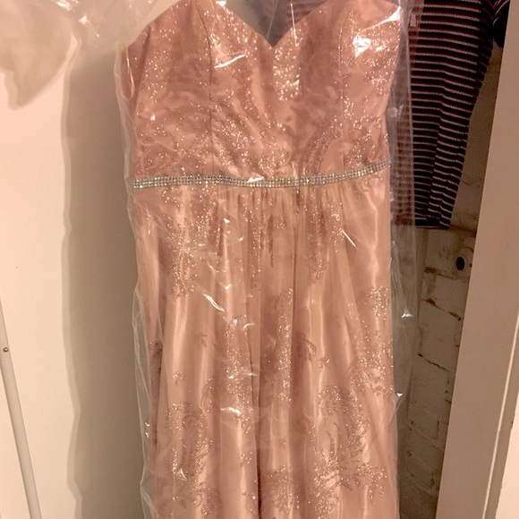 David’s Bridal Prom Dress - Picture 5 of 10